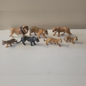 Schliech Wild Cats Set of 7